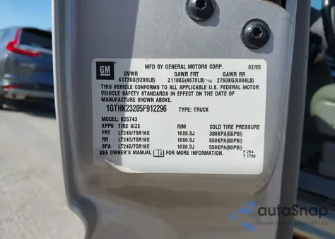 2005 GMC Sierra 2500Hd Slt z USA, uszkodzony, nr VIN 1GTHK23205F912296